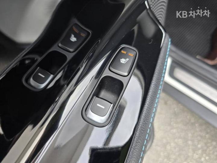 Kia Niro 1.6 Noblesse 9