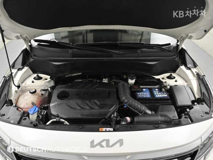 Kia Seltos 1.6 Diesel 4WD Signature 7