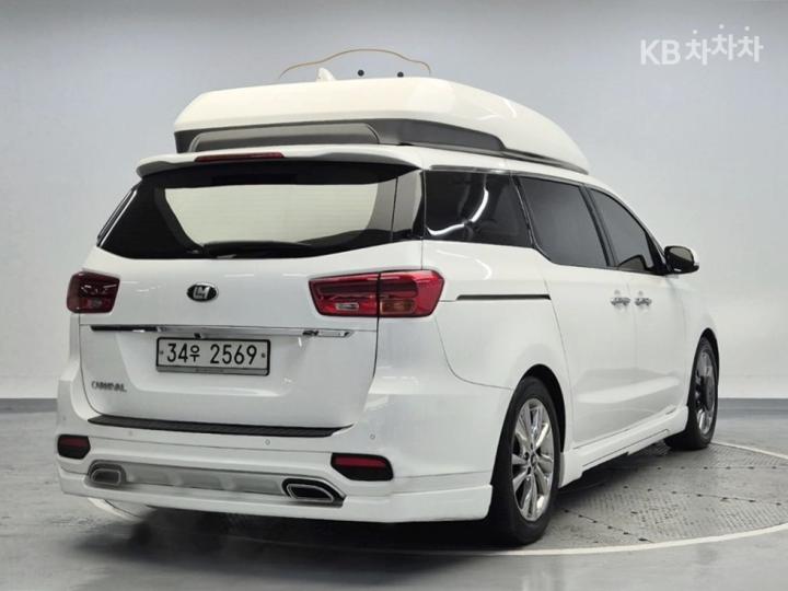 Kia Carnival High Limousine 3.3 Gasoline Noblesse Special 4