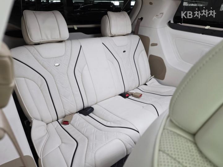 Kia Carnival High Limousine 3.3 Gasoline Noblesse Special 9