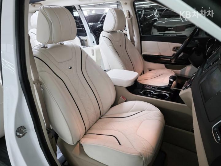 Kia Carnival High Limousine 3.3 Gasoline Noblesse Special 7