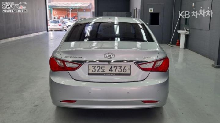 Hyundai Sonata YF CVVL Luxury 5