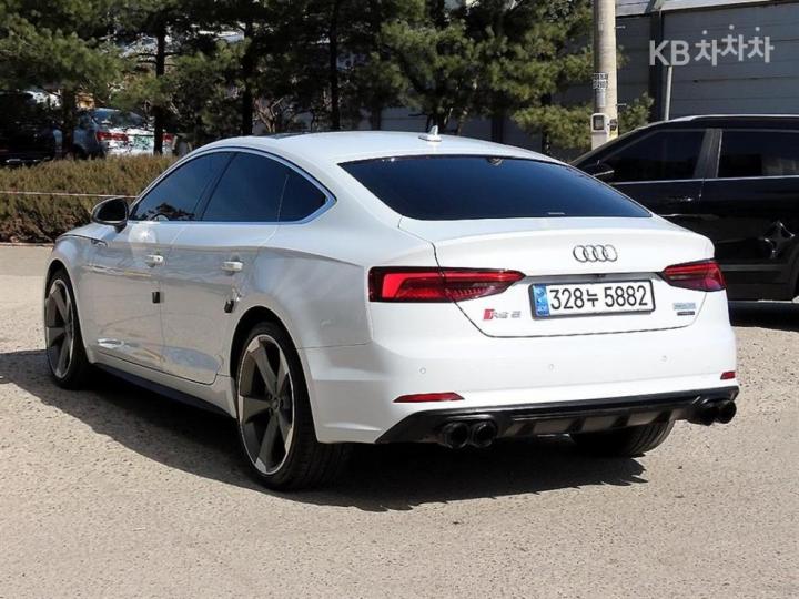 Audi A5 8W6 45 TFSI Quattro Sportback Base Type 4
