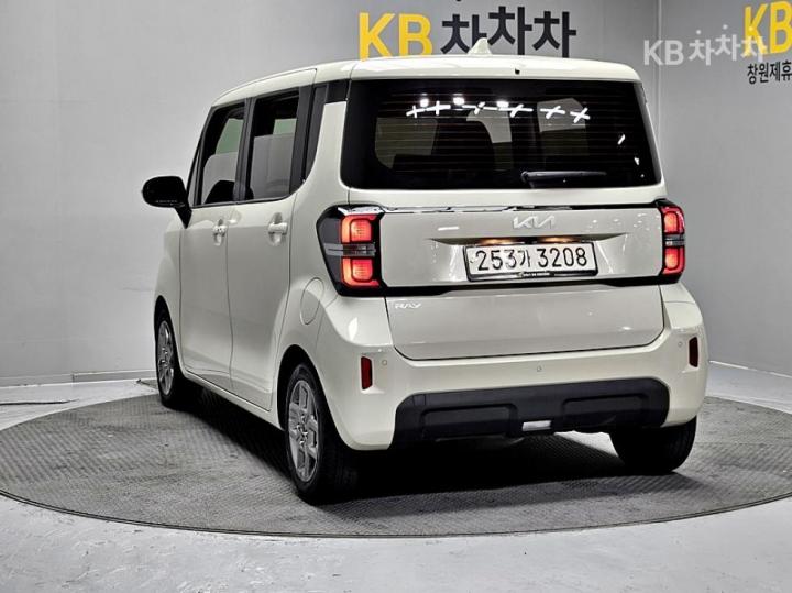 Kia Ray 1.0 Gasoline Prestige 6