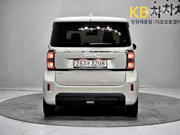 Kia Ray 1.0 Gasoline Prestige 7