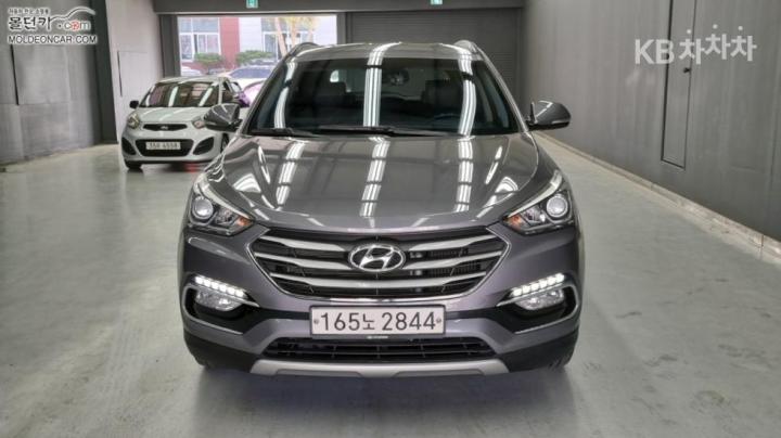 Hyundai Santa Fe The Prime Diesel R2.0 2WD Exclusive Base 4