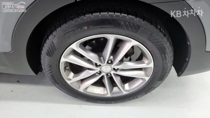 Hyundai Santa Fe The Prime Diesel R2.0 2WD Exclusive Base 7