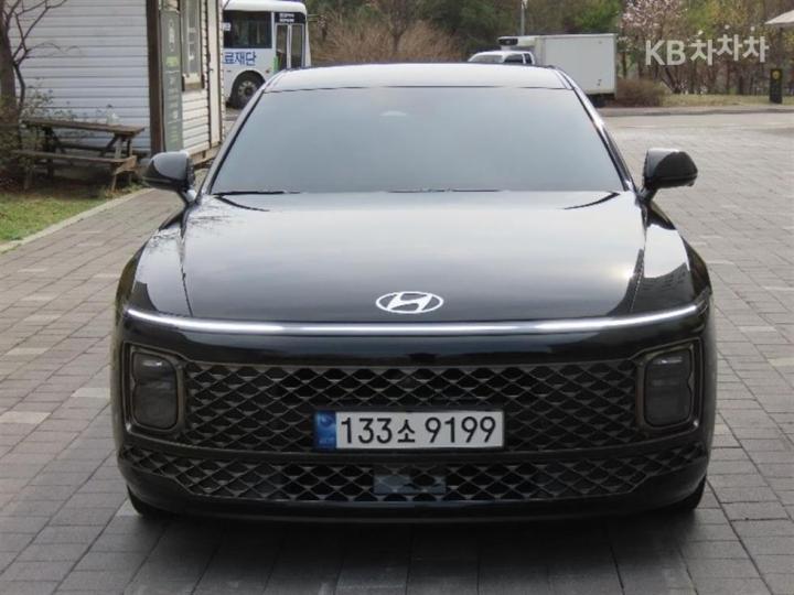 Hyundai Grandeur The 2.5 Gasoline 2WD Calligraphy 2