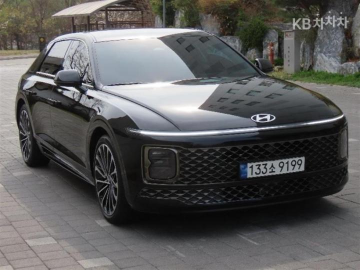 Hyundai Grandeur The 2.5 Gasoline 2WD Calligraphy 3