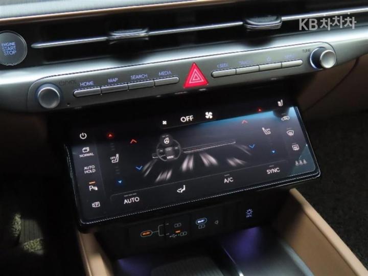 Hyundai Grandeur The 2.5 Gasoline 2WD Calligraphy 8