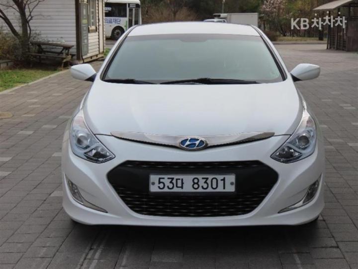 Hyundai Sonata Hybrid 2.0 Smart