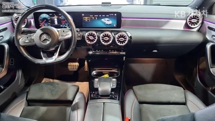 Mercedes-Benz CLA-Class C118 CLA250 4MATIC 8