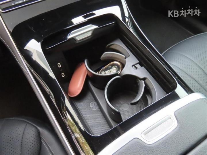 Mercedes-Benz EQE-Class V295 EQE350+ Base Type 8