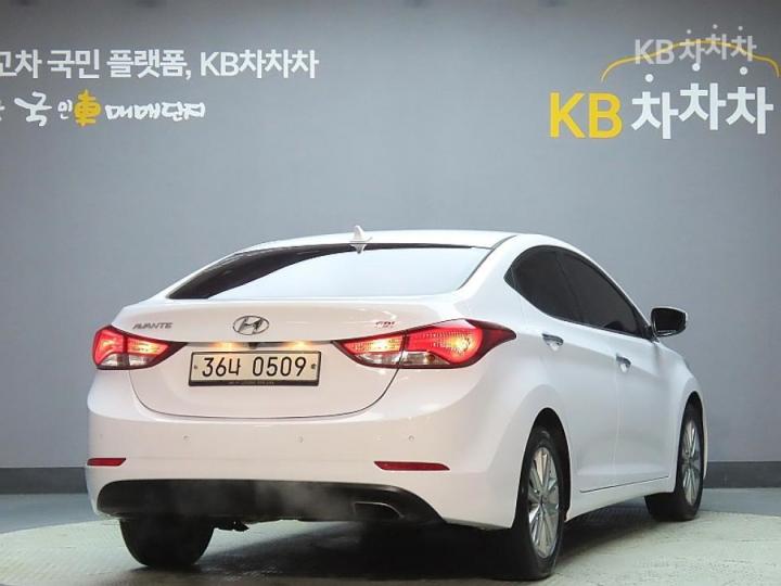 Hyundai Avante 1.6 GDi Modern Base Type 3