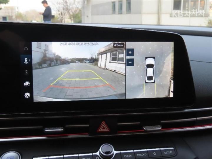 Hyundai Avante CN7 1.6 Gasoline Modern 10