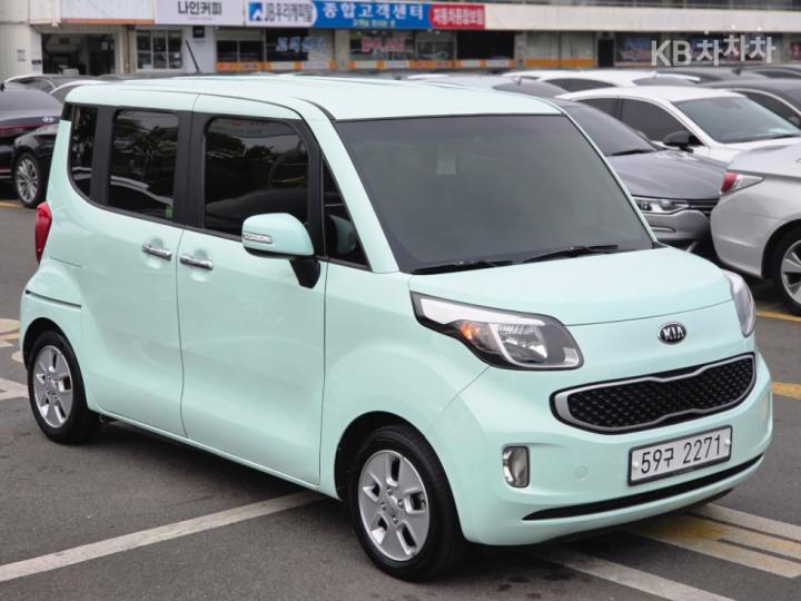 Kia Ray 1.0 Gasoline Luxury 4