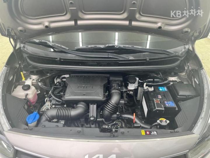 Kia Morning Urban JA 1.0 Gasoline Signature 6