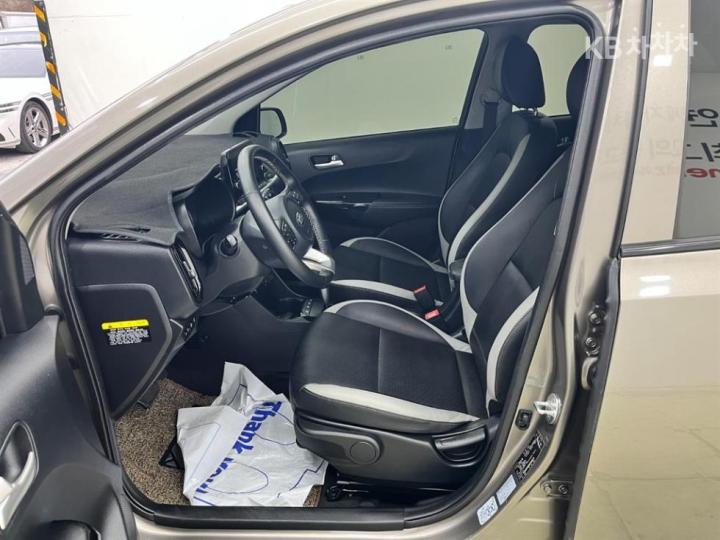 Kia Morning Urban JA 1.0 Gasoline Signature 8