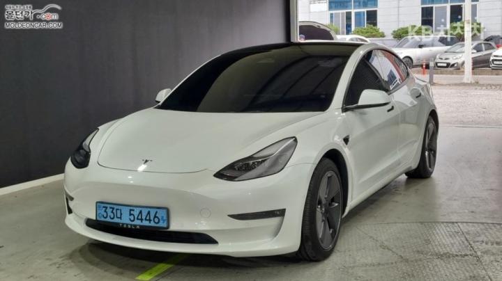 Tesla Model 3 Long Range