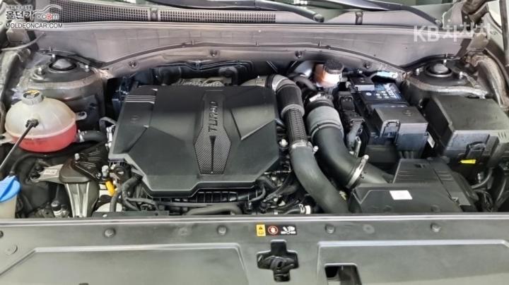 Hyundai Santa Fe TM Gasoline 2.5T 2WD Calligraphy 9