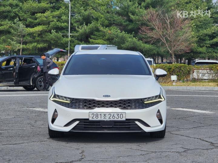 Kia K5 Hybrid 2.0 HEV Prestige 2