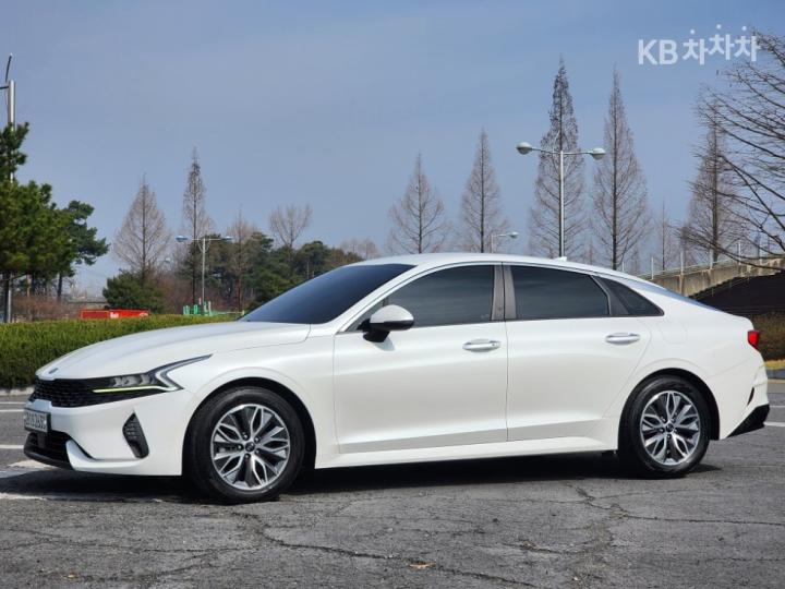 Kia K5 Hybrid 2.0 HEV Prestige 5