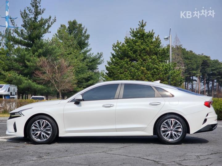 Kia K5 Hybrid 2.0 HEV Prestige 6