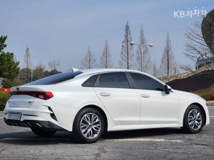 Kia K5 Hybrid 2.0 HEV Prestige 10