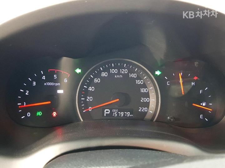 Kia Carnival R New Limousine President 7