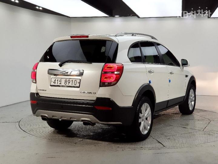 Chevrolet Captiva 2WD LT 5