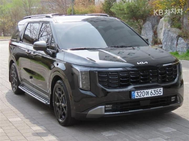 Kia Carnival Hybrid 1.6 HEV Gravity 3