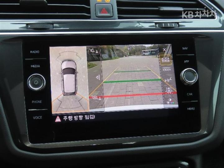 Volkswagen Tiguan 2.0 TDI Base Type 10