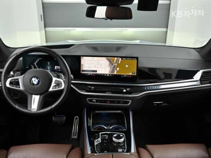BMW X5 G05 xDrive 40i M Sport 8