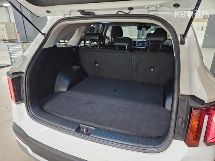 Kia Sorento MQ4 2.5 T-GDI AWD Prestige 6