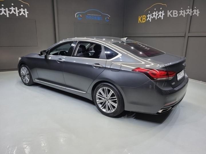 Genesis G80 3.3 GDI AWD Luxury 5