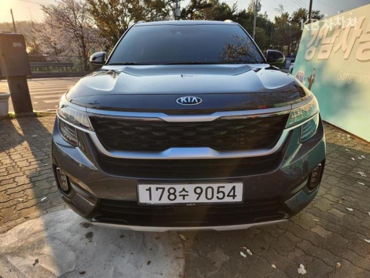 Kia Seltos 1.6 Gasoline Turbo 4WD Noblesse 3