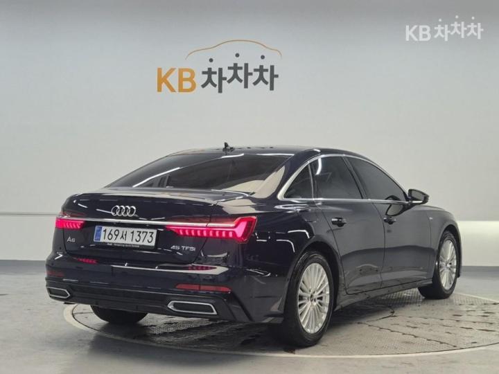 Audi A6 C8 45 TFSI Premium 4