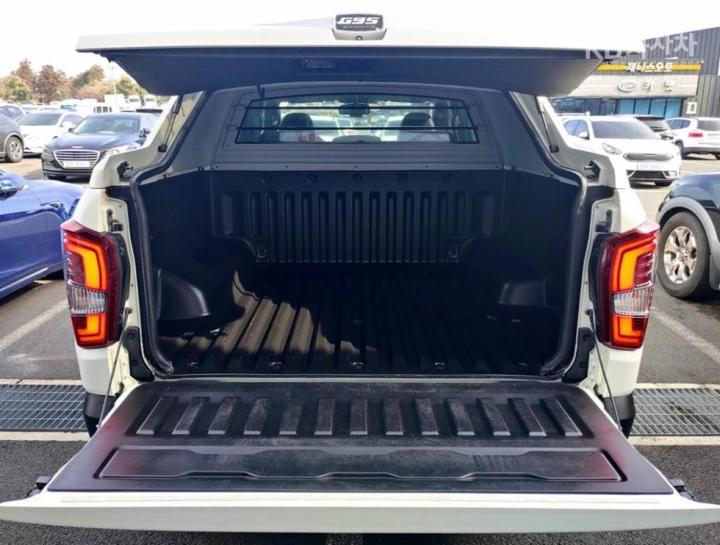 KG Mobility (Ssangyong) Rexton Sport 2.2 4WD Prestige 5