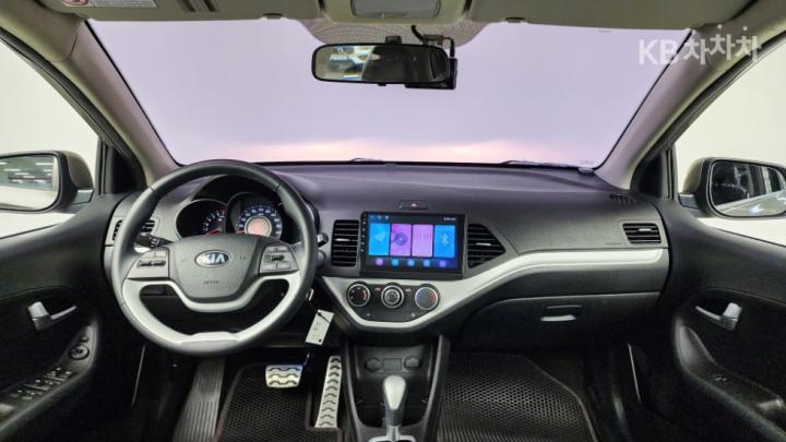 Kia Morning Deluxe 10