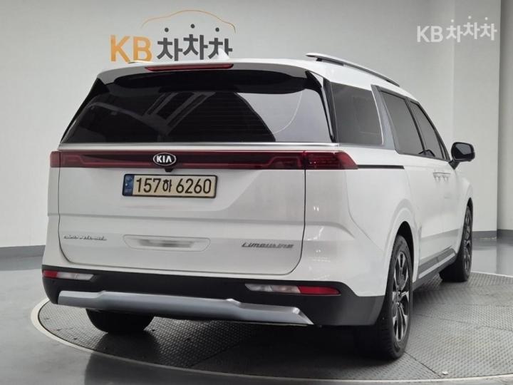 Kia Carnival D2.2 Signature 4