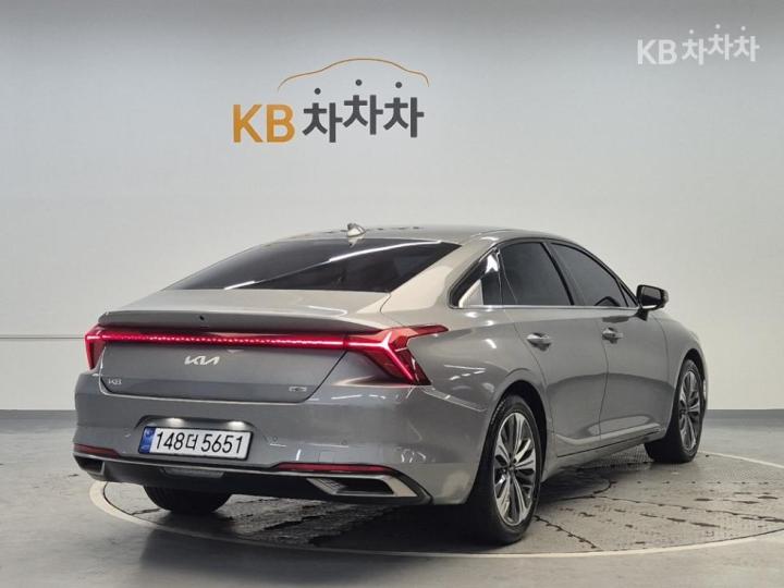 Kia K8 Hybrid 1.6 Turbo Noblesse 4