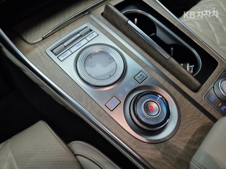 Genesis GV80 3.0 Diesel AWD 9