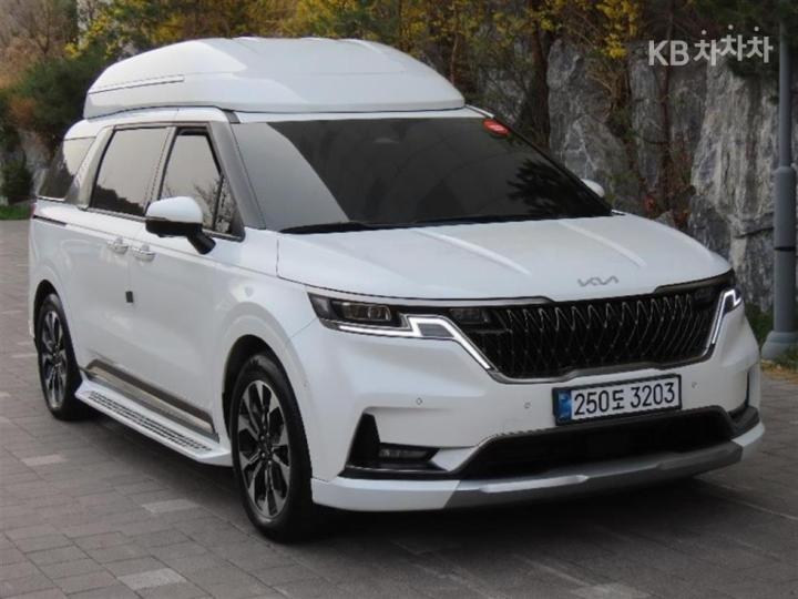 Kia Carnival High Limousine D2.2 Signature 3