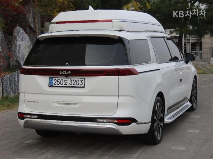 Kia Carnival High Limousine D2.2 Signature 4