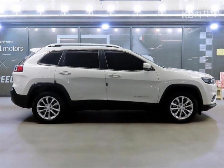 Jeep Cherokee 2.4 Longitude Base Type 4