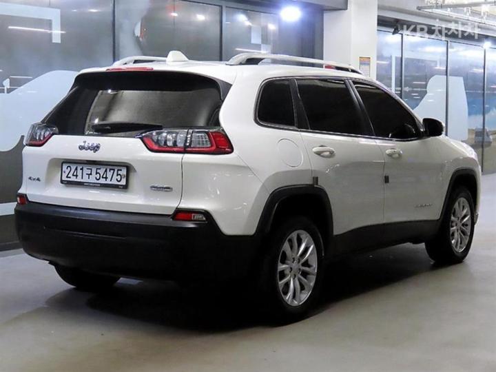 Jeep Cherokee 2.4 Longitude Base Type 5
