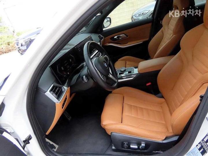 BMW 3 Series G20 M340i Base Type 6