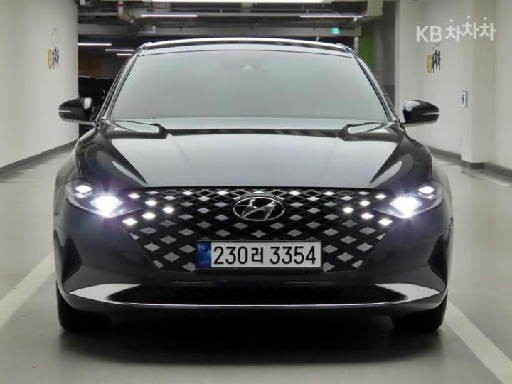 Hyundai Grandeur LPi 3.0 Modern