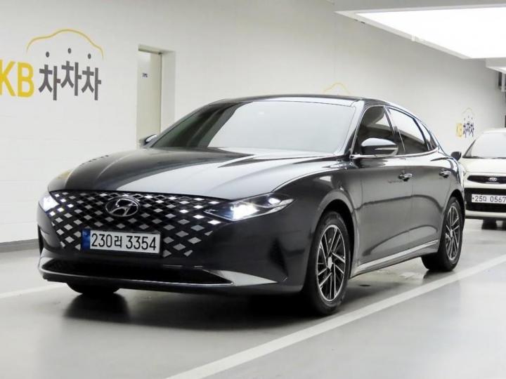 Hyundai Grandeur LPi 3.0 Modern 3