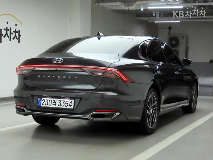 Hyundai Grandeur LPi 3.0 Modern 5